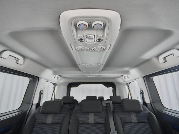 Peugeot Traveller, I фото №7