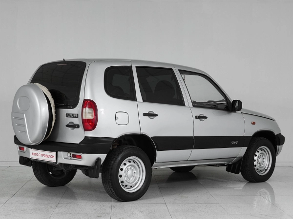 Chevrolet Niva, I фото №6