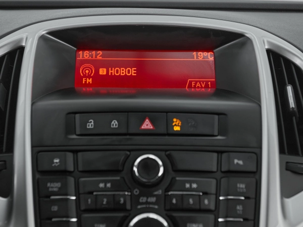Opel Astra, J Рестайлинг фото №14