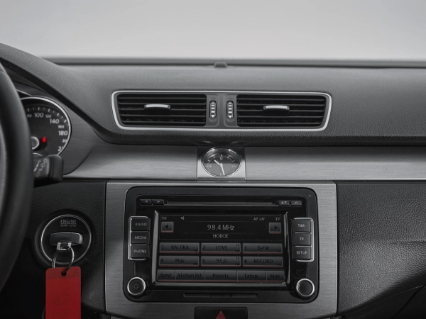 Volkswagen Passat, B7 фото №16