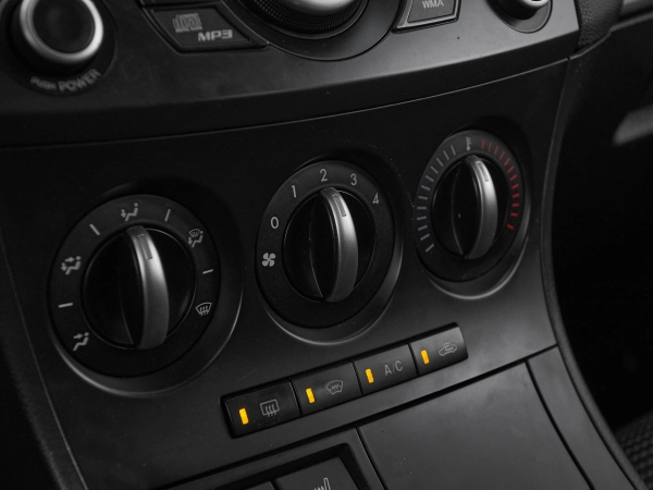 Mazda 3, II (BL) Рестайлинг фото №15
