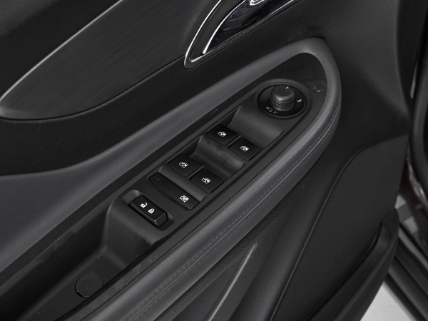 Opel Mokka, I фото №13