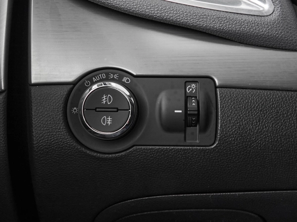 Opel Mokka, I фото №14