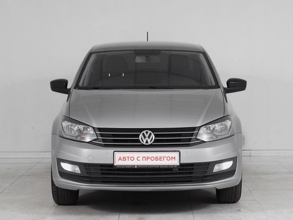 Volkswagen Polo, V Рестайлинг фото №2