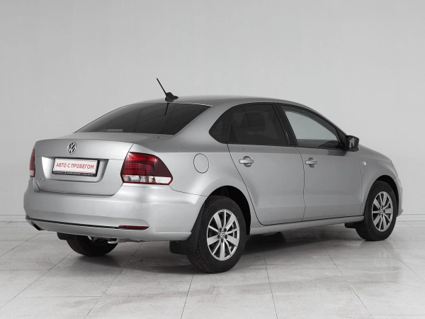 Volkswagen Polo, V Рестайлинг фото №6
