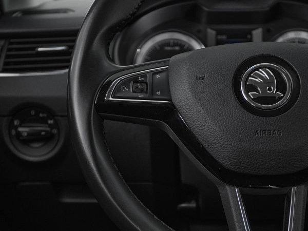 Skoda Octavia, III (A7) Рестайлинг фото №11