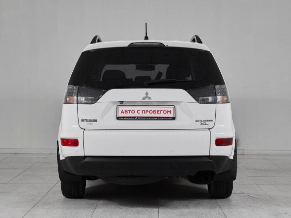 Mitsubishi Outlander, II Рестайлинг фото №5