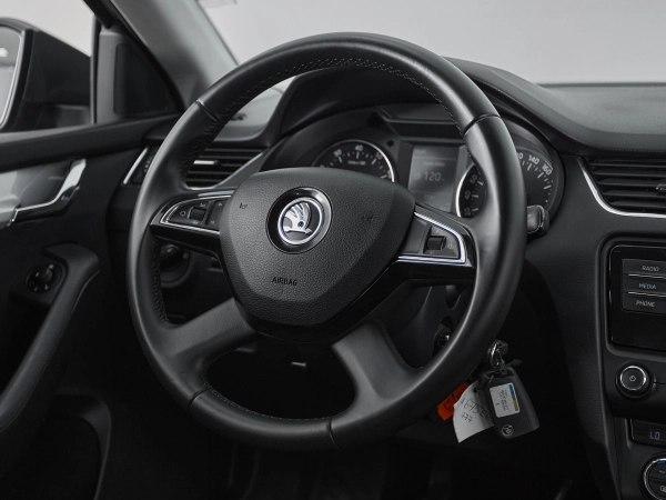 Skoda Octavia, III (A7) фото №9