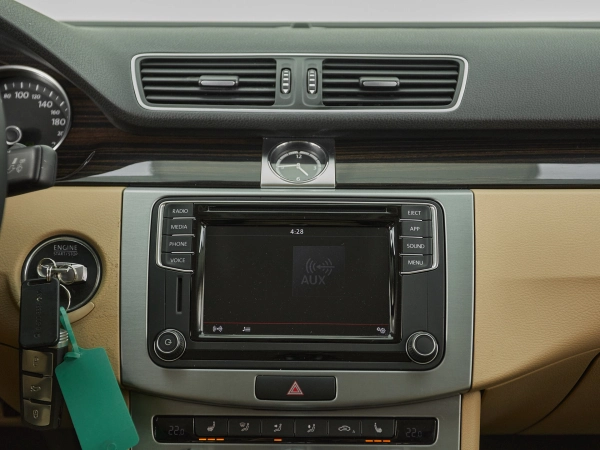 Volkswagen Passat CC, I Рестайлинг фото №14