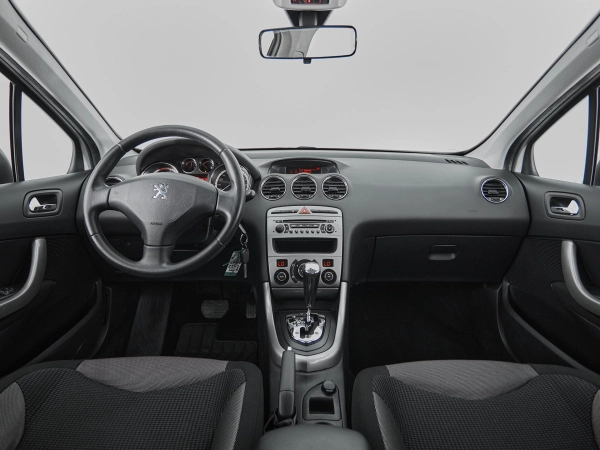 Peugeot 308, I фото №8