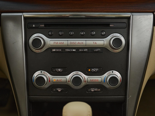 Nissan Teana, II Рестайлинг фото №19