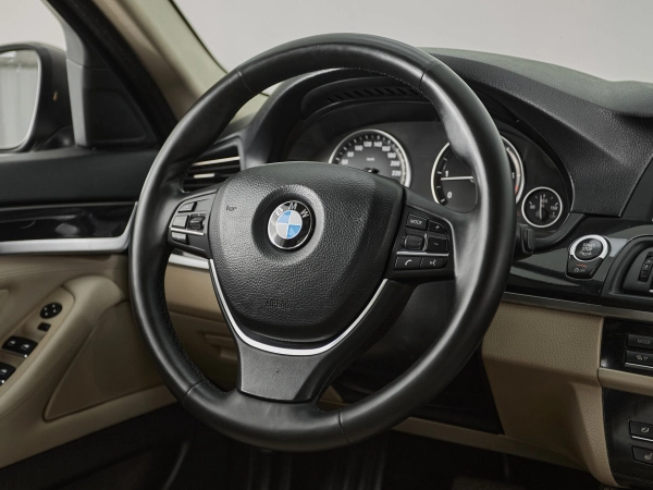 BMW 5 серии, VI (F10/F11/F07) фото №10