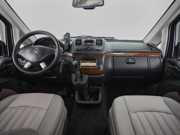 Mercedes-Benz Viano, I (W639) Рестайлинг фото №9