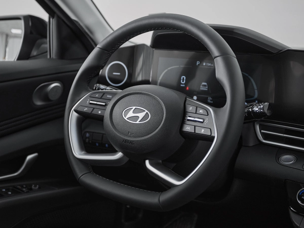 Hyundai Elantra, VII (CN7) Рестайлинг фото №11