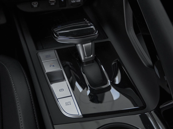 Hyundai Elantra, VII (CN7) Рестайлинг фото №21