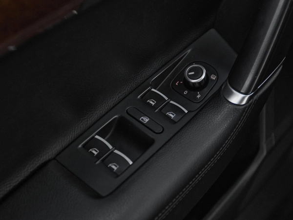Volkswagen Passat, B7 фото №14