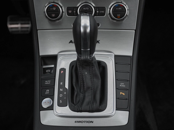 Volkswagen Passat, B7 фото №20