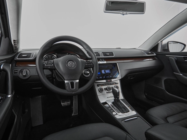 Volkswagen Passat, B7 фото №7