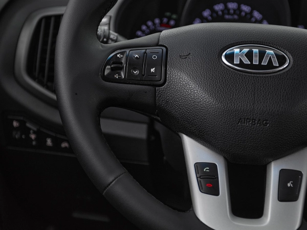 Kia Sportage, III фото №11