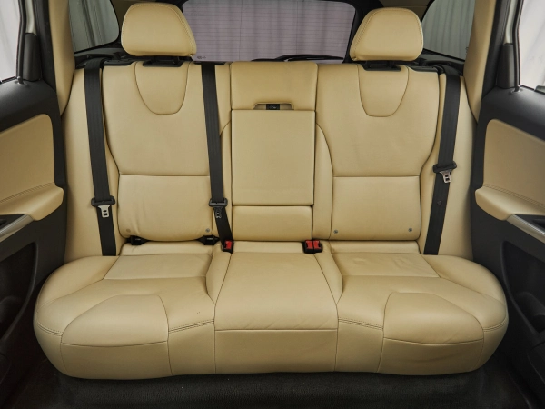 Volvo XC60, I фото №18