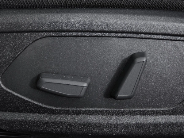 Hyundai Elantra, VII (CN7) Рестайлинг фото №15
