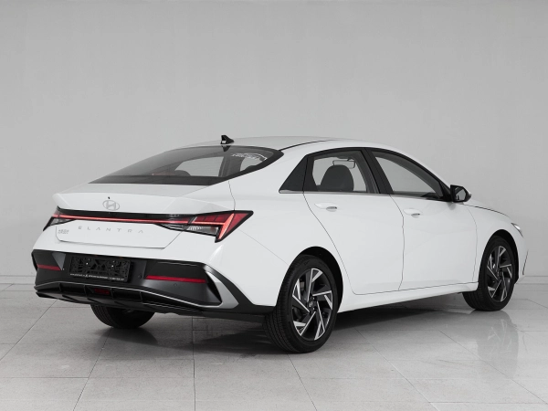 Hyundai Elantra, VII (CN7) Рестайлинг фото №6
