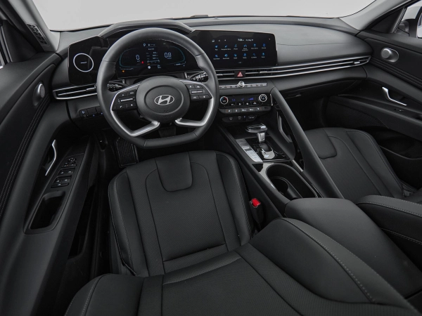 Hyundai Elantra, VII (CN7) Рестайлинг фото №8