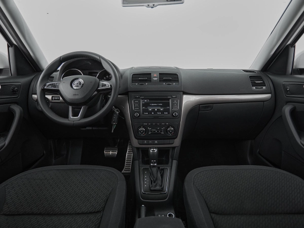 Skoda Yeti, I Рестайлинг фото №8