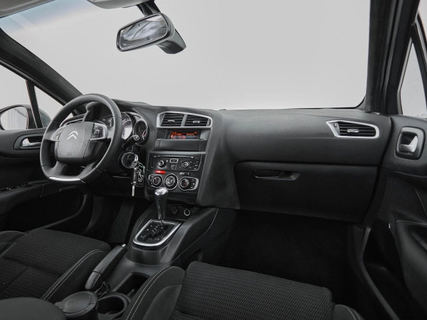 Citroen C4, II фото №9