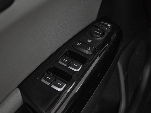 Kia Sportage, IV фото №14