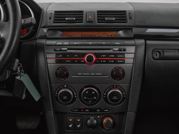 Mazda 3, I (BK) Рестайлинг фото №13