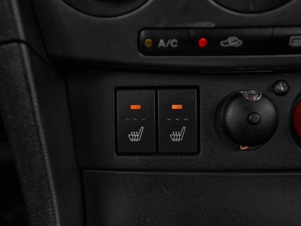 Mazda 3, I (BK) Рестайлинг фото №15
