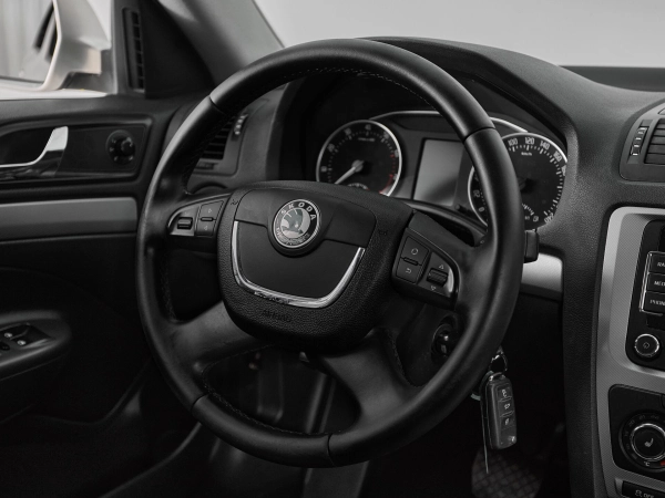 Skoda Octavia, II (A5) Рестайлинг фото №10