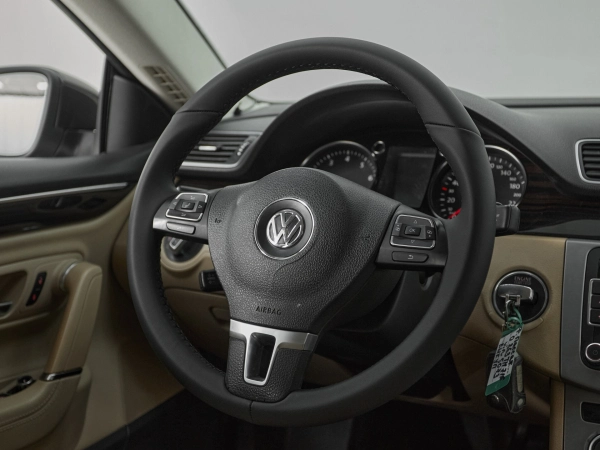 Volkswagen Passat CC, I Рестайлинг фото №10