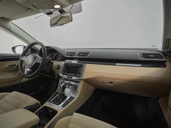 Volkswagen Passat CC, I Рестайлинг фото №7