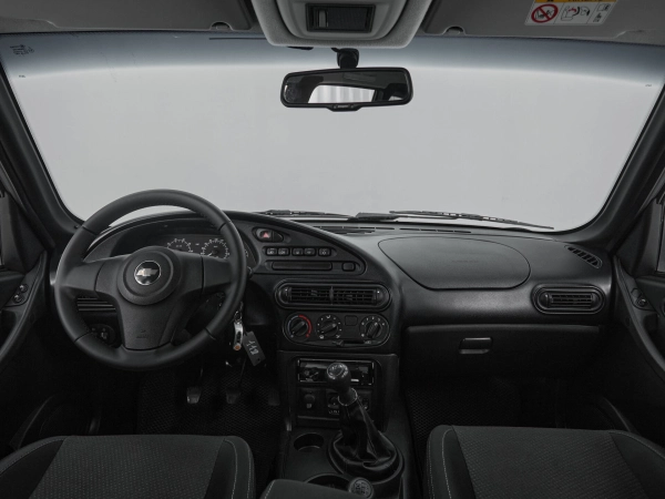 Chevrolet Niva, I Рестайлинг фото №8