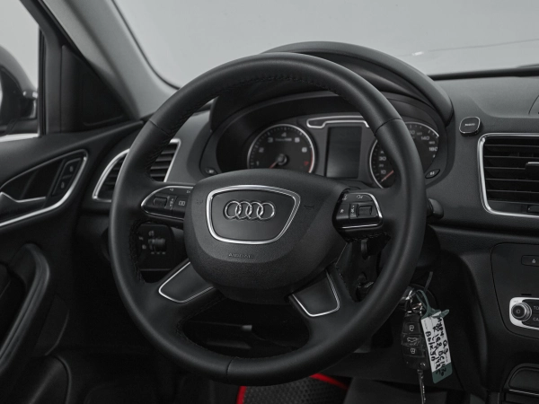 Audi Q3, I (8U) фото №10