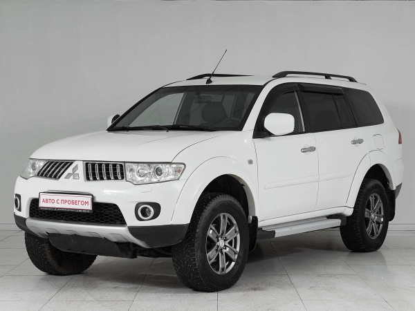 Mitsubishi Pajero Sport, II фото №1