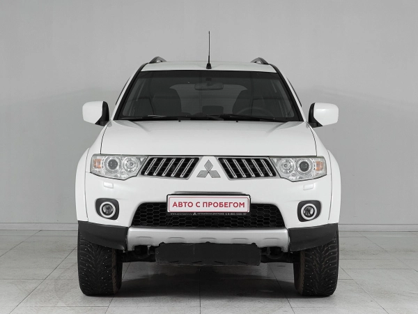 Mitsubishi Pajero Sport, II фото №2