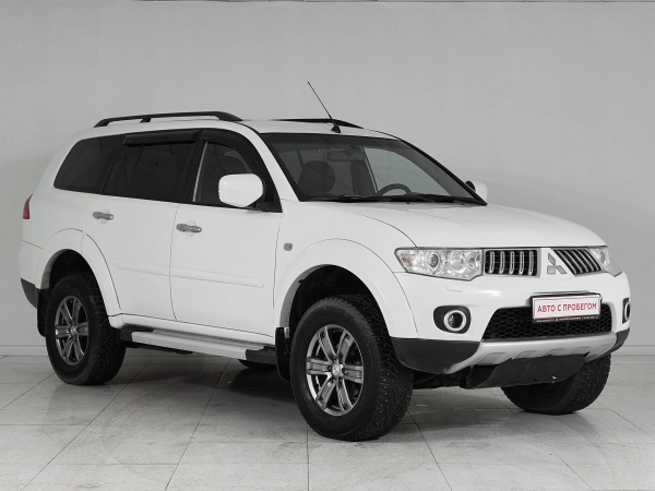 Mitsubishi Pajero Sport, II фото №3