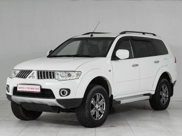 Mitsubishi Pajero Sport, II 2012 Instyle фото