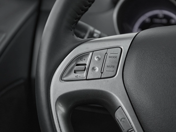 Hyundai ix35, I фото №11