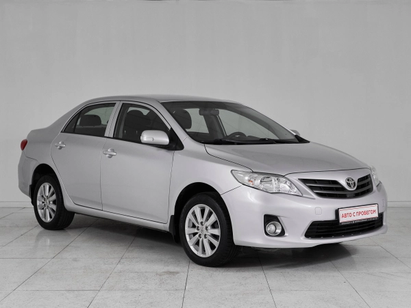 Toyota Corolla, X (E140, E150) Рестайлинг фото №3