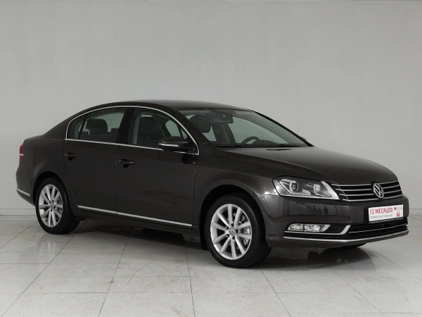 Volkswagen Passat, B7 фото №3