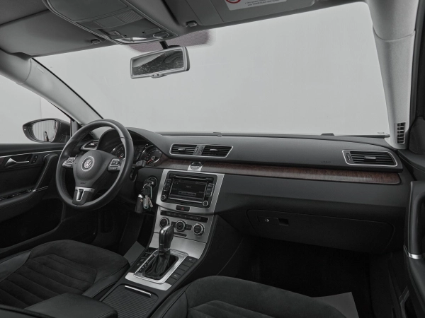 Volkswagen Passat, B7 фото №9