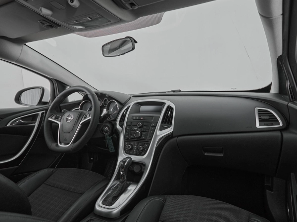 Opel Astra, J Рестайлинг фото №10