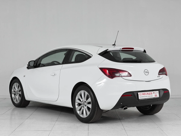 Opel Astra, J Рестайлинг фото №5