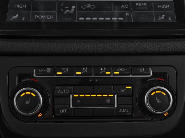Volkswagen Tiguan, I Рестайлинг фото №15