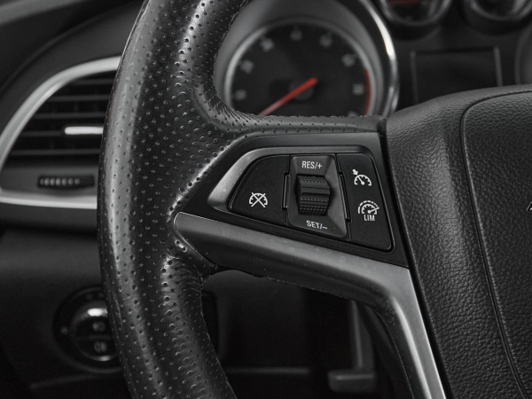 Opel Astra, J Рестайлинг фото №11