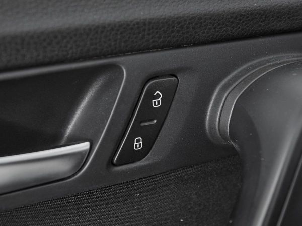 Volkswagen Passat, B7 фото №12